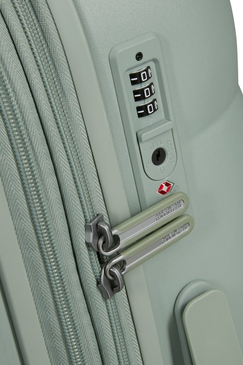 American Tourister Dreami Large Expandable Spinner 77cm - KaryKase