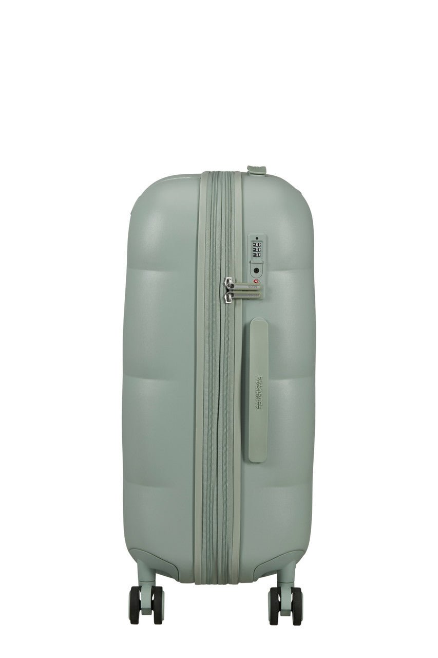 American Tourister Dreami Medium Expandable Spinner 67cm - KaryKase