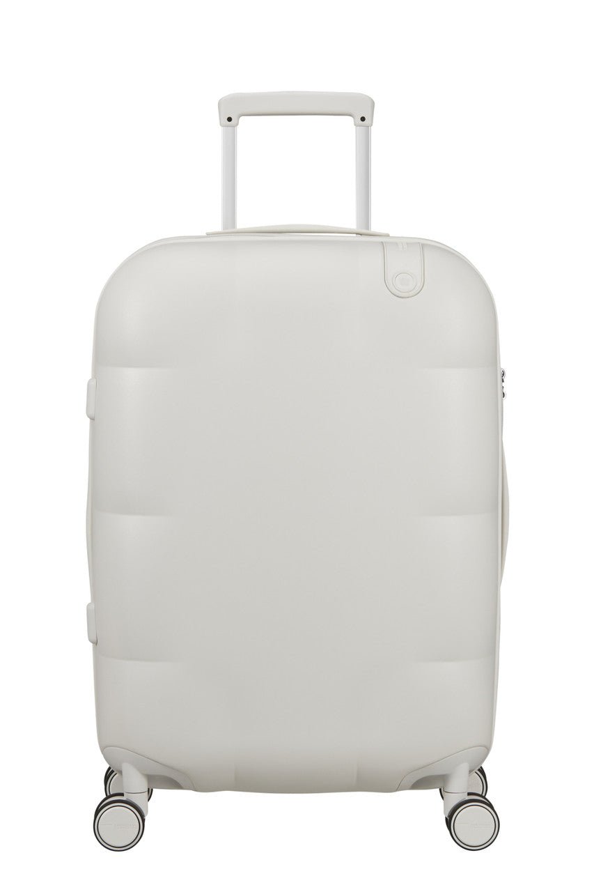 American Tourister Dreami Medium Expandable Spinner 67cm - KaryKase