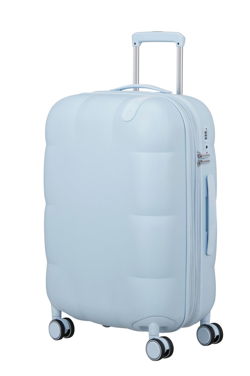 American Tourister Dreami Medium Expandable Spinner 67cm - KaryKase