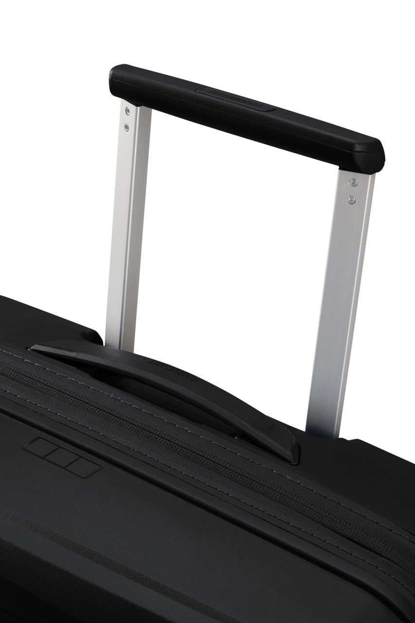 American Tourister FastForward Spinner Expandable 55cm - KaryKase