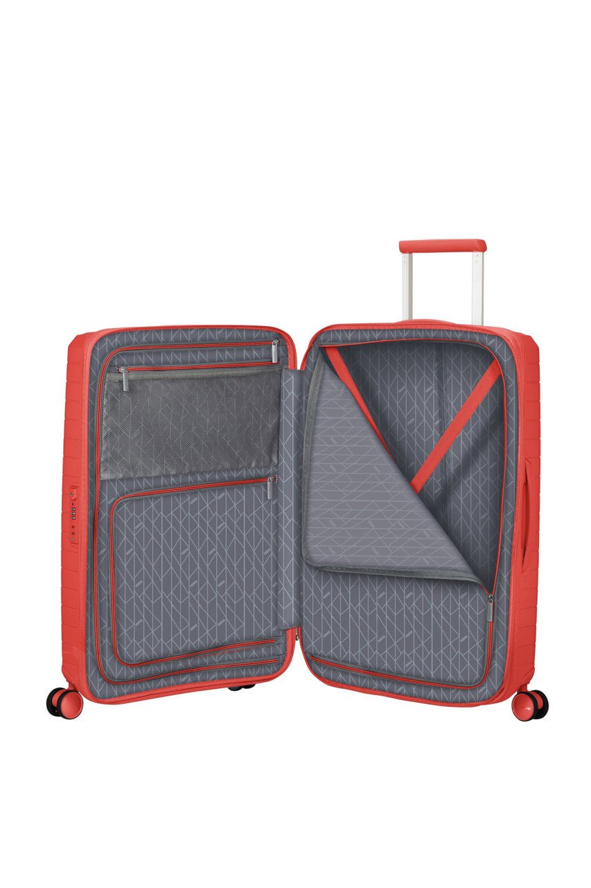 American Tourister FastForward Spinner Expandable 68cm - KaryKase