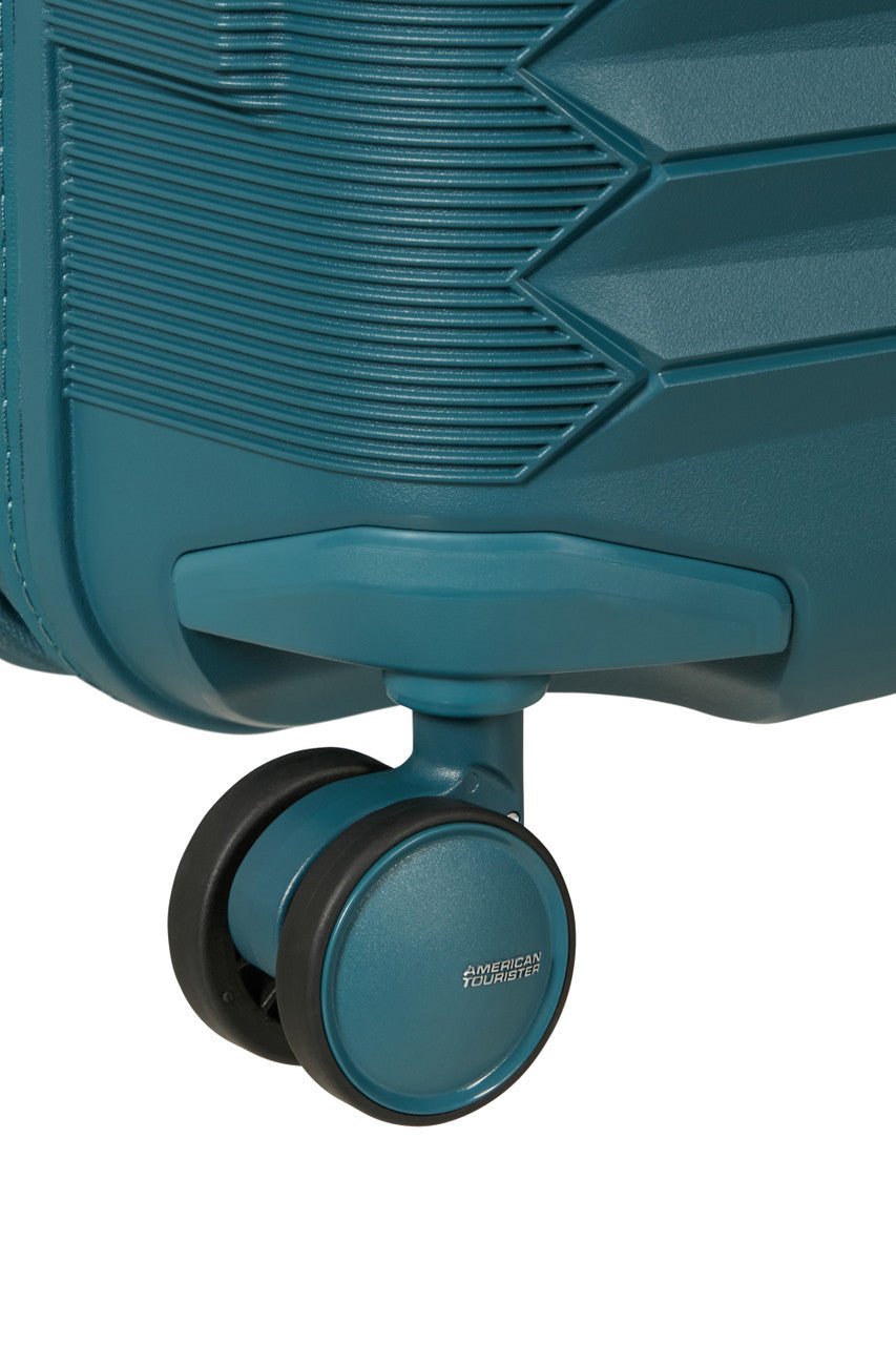 American Tourister FastForward Spinner Expandable 68cm - KaryKase