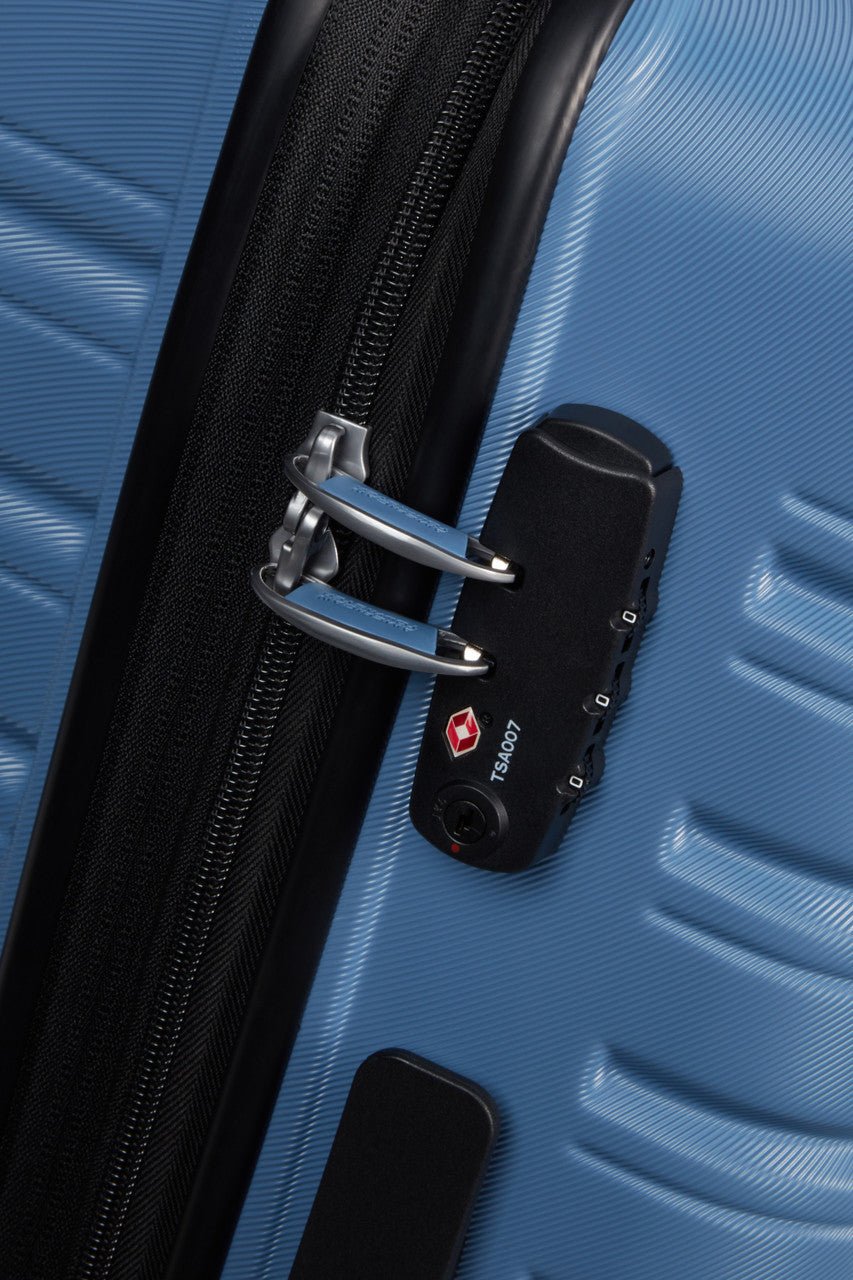 American Tourister Flashline Spinner Expandable 67cm - KaryKase