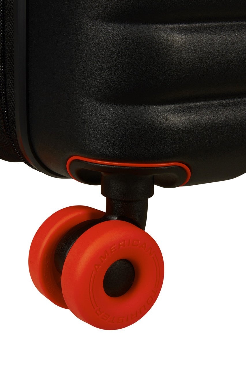 American Tourister Neovibe Expandable Spinner 55cm - KaryKase