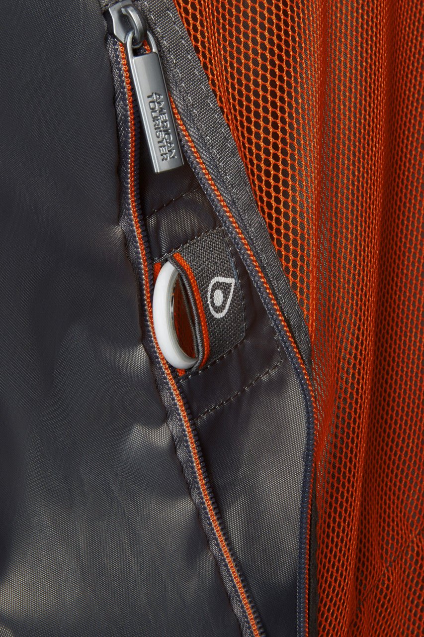 American Tourister Neovibe Expandable Spinner 67cm - KaryKase