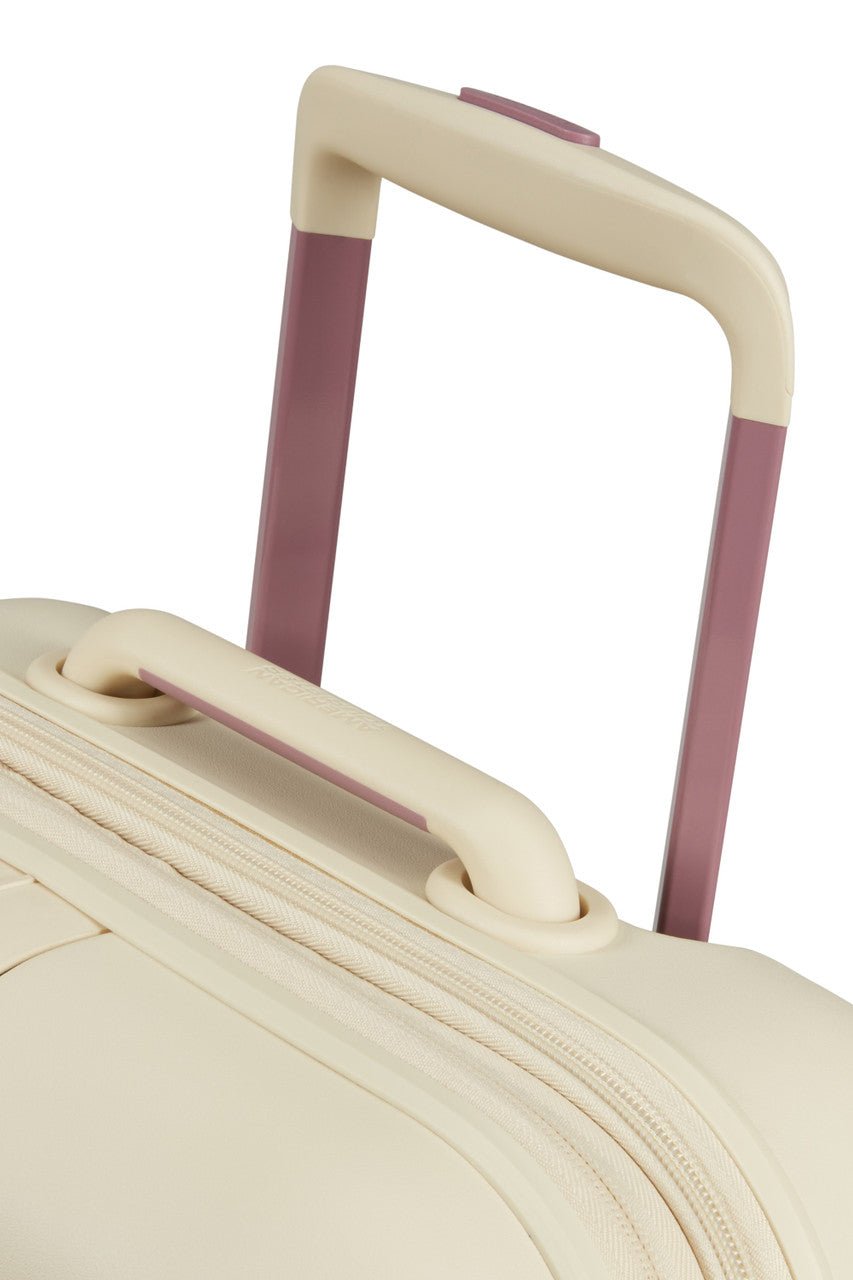 American Tourister Neovibe Expandable Spinner 67cm - KaryKase