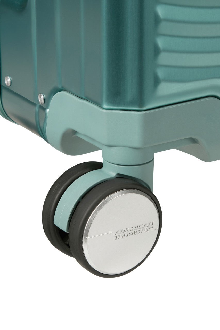 American Tourister Soundbox Alu Spinner TSA - KaryKase