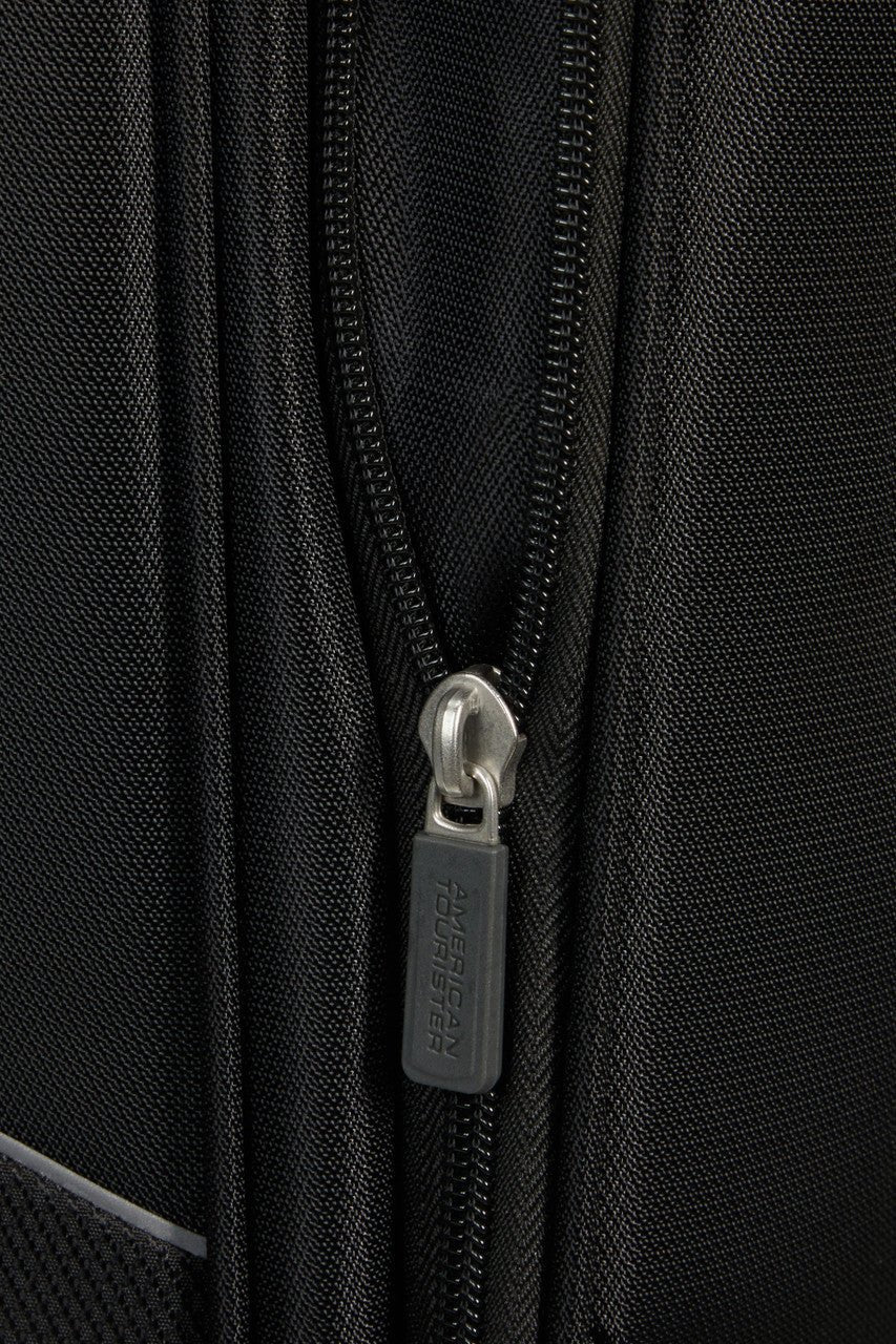 American Tourister SummerRide Spinner Expandable 69cm - KaryKase