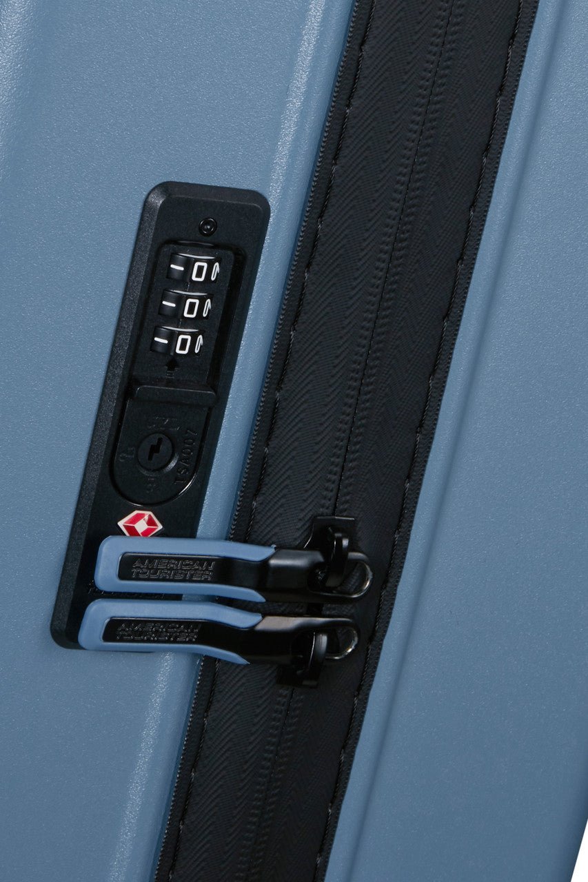 American Tourister Trailon Spinner 55cm - KaryKase
