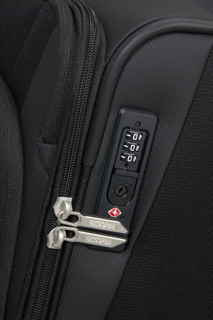 American Tourister Wanderlite Spinner 55cm - KaryKase