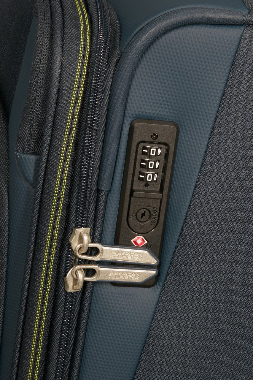 American Tourister Wanderlite Spinner Expandable 55cm - KaryKase