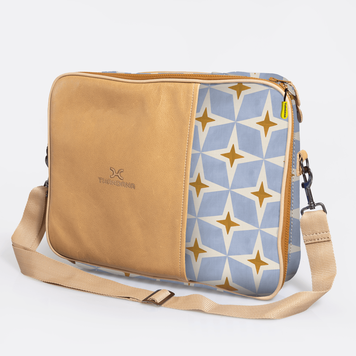 Thandana Kids Laminated Fabric Essential Laptop Bag 15" - KaryKase