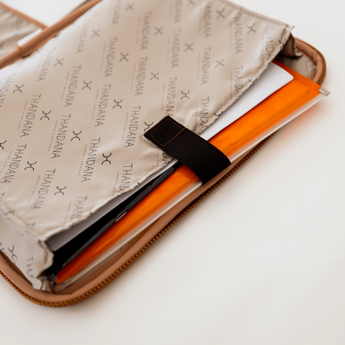 Thandana Kids Laminated Fabric Essential Laptop Bag 15" - KaryKase