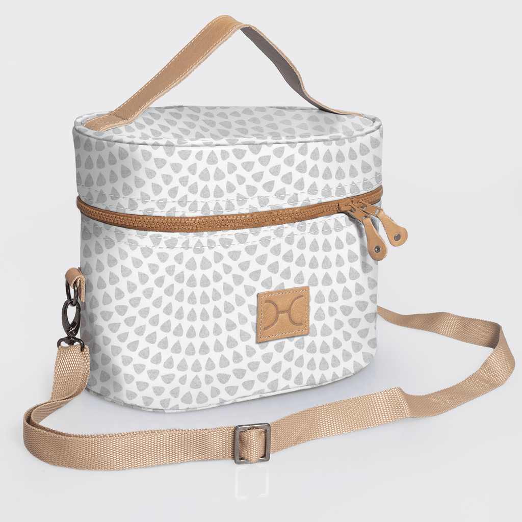 Thandana Laminated Fabric Bougie Vanity Bag | Beige - KaryKase