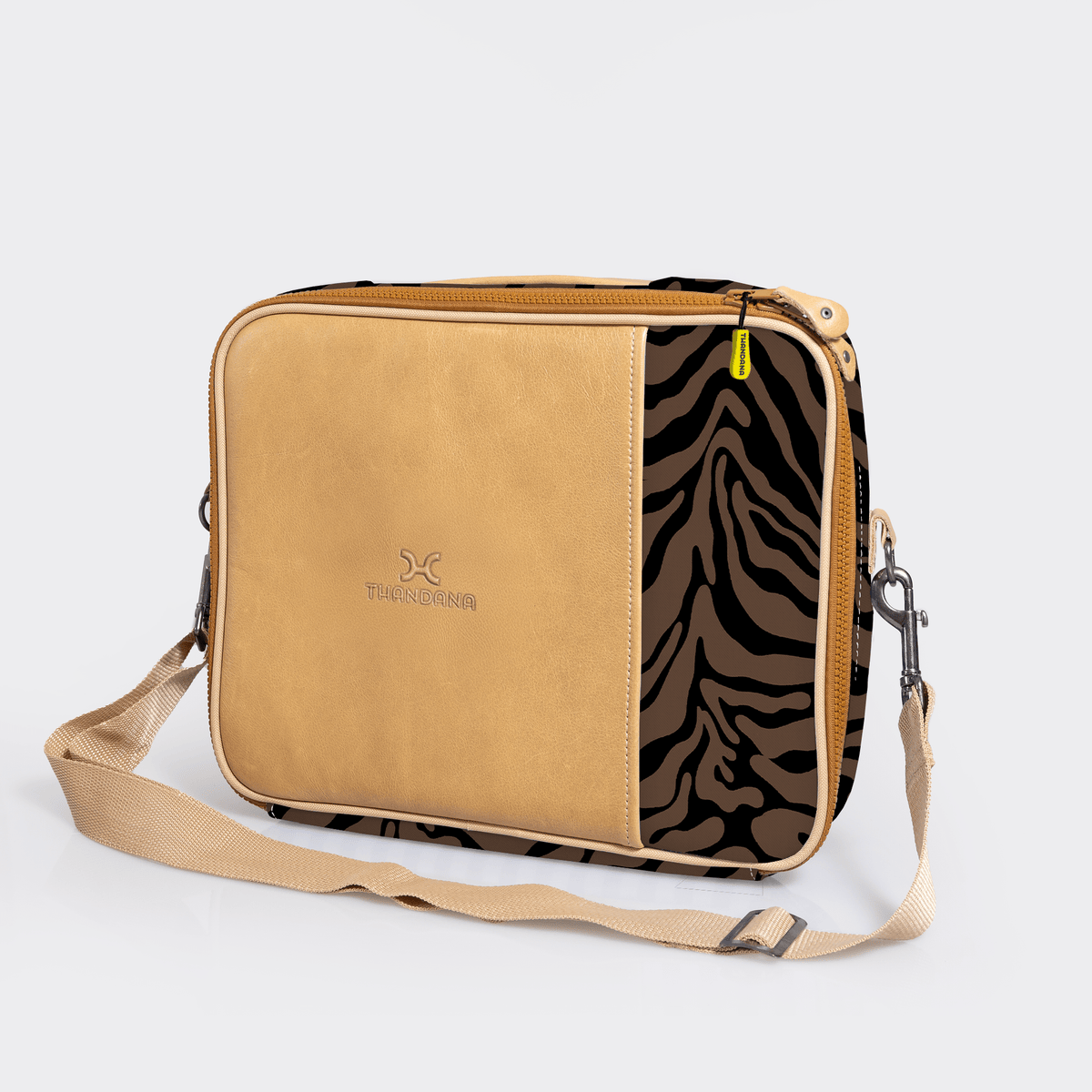 Thandana Laminated Fabric Essential Laptop Bag 13" - KaryKase