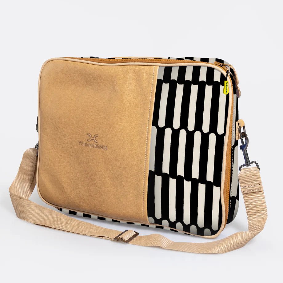 Thandana Laminated Fabric Essential Laptop Bag 15" - KaryKase