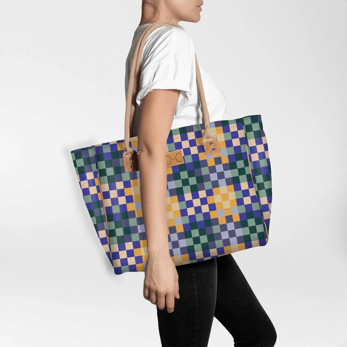 Thandana Laminated Fabric Medium Beach Bag - KaryKase
