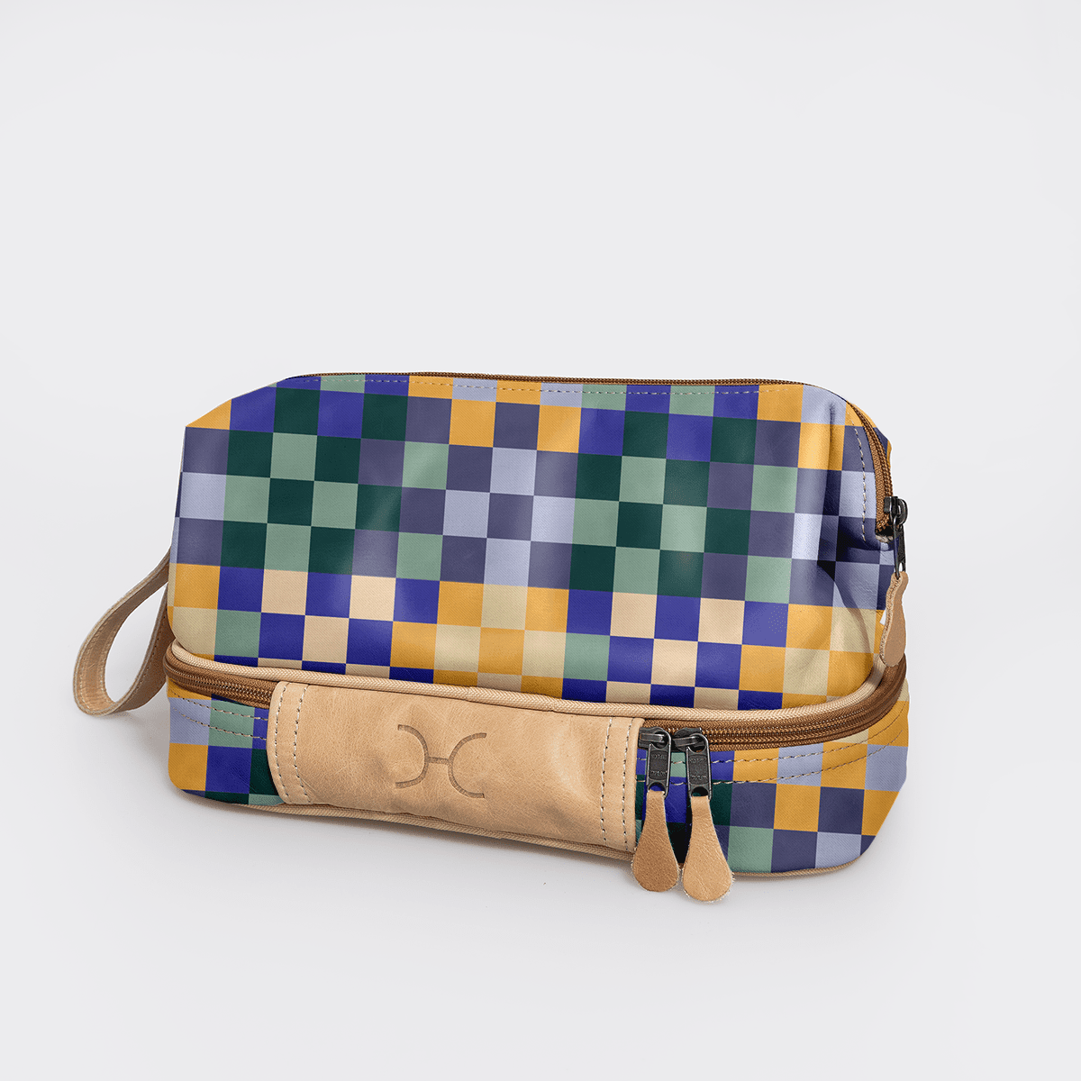 Thandana Laminated Fabric Wash Bag - KaryKase