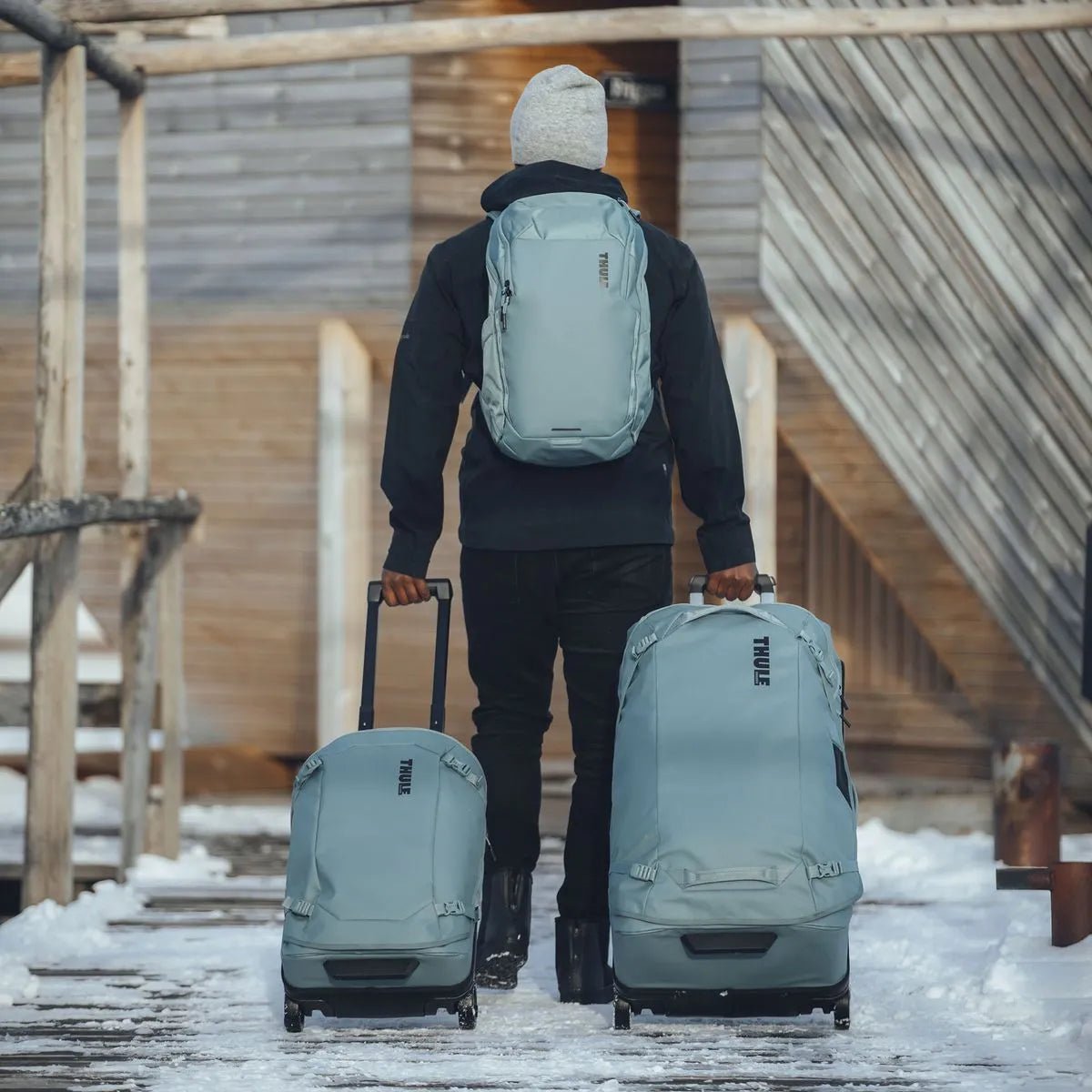 Thule Chasm Wheeled Carry On 40L Duffel - KaryKase