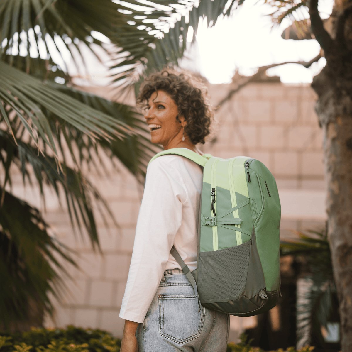 Thule EnRoute 4 Backpack 23L | Mallard Green - KaryKase