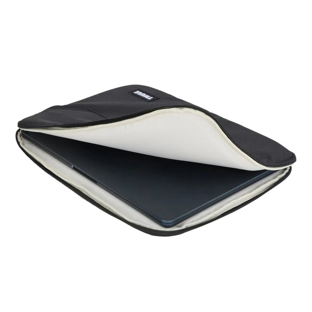 Thule Lithos Sleeve MacBook Air 15 inch - KaryKase