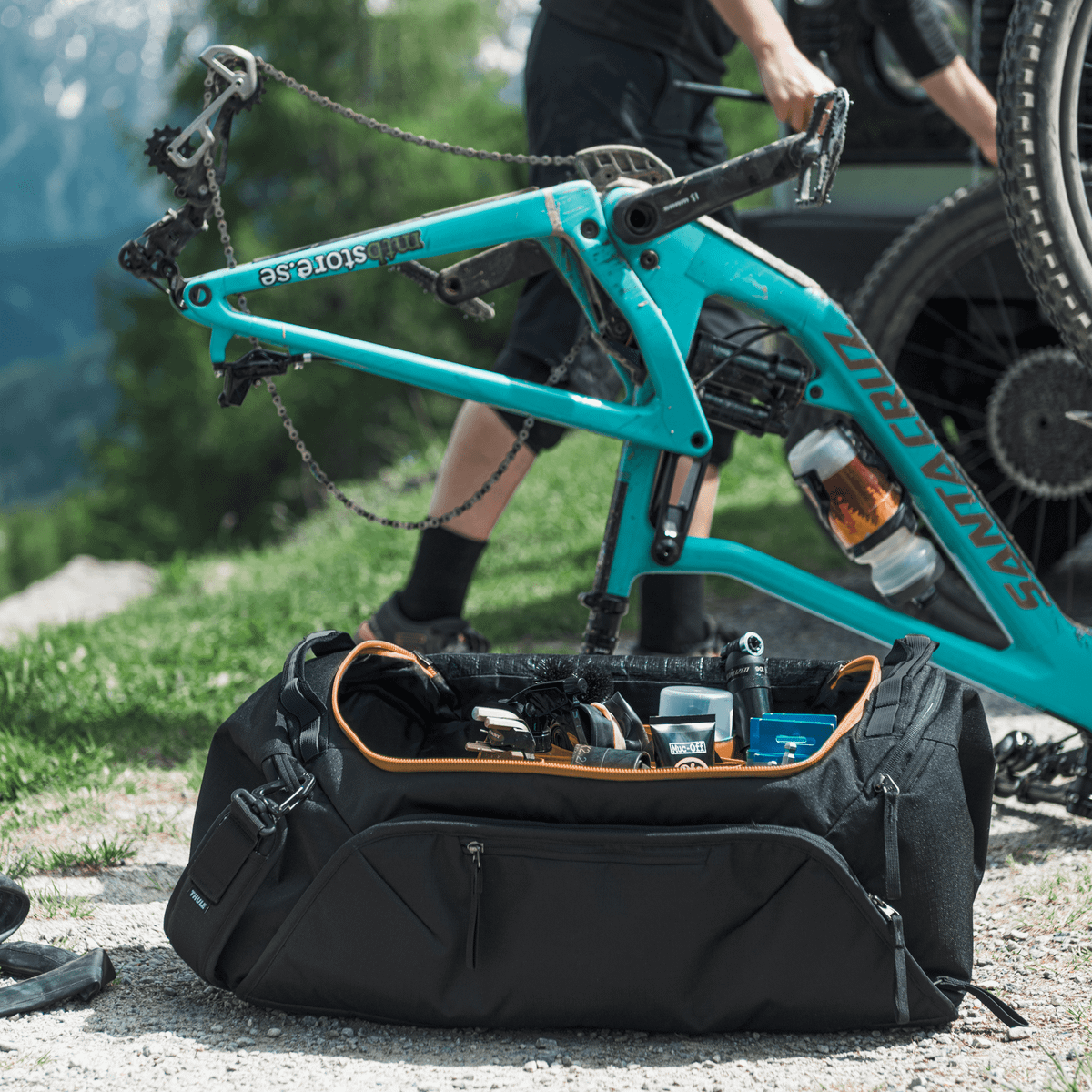 Thule RoundTrip Bike Duffel 55L - KaryKase