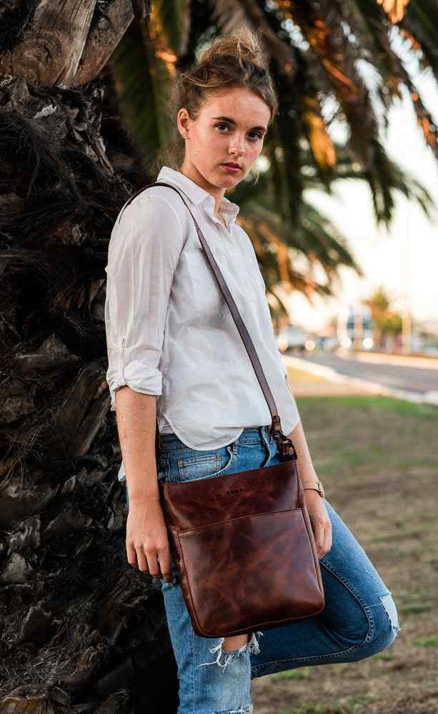 Zemp Boston Cross Body Bag | Chestnut - KaryKase
